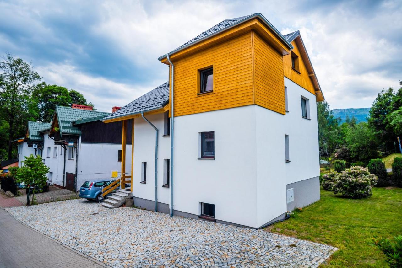 Czarny Jelen Gjestgiverier Szklarska Poręba